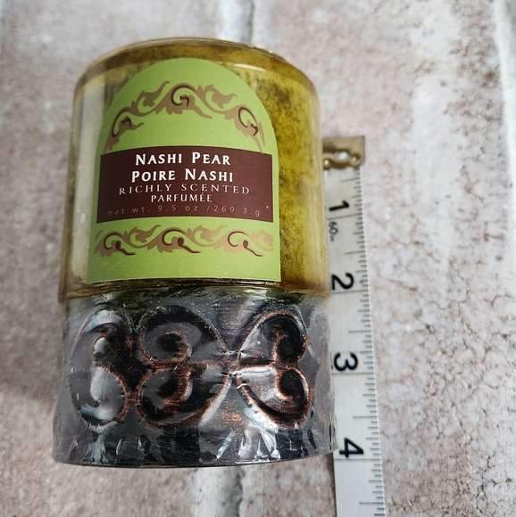 NEW Attitudes Nashi Pear Scented Candle - Picture 2 of 6